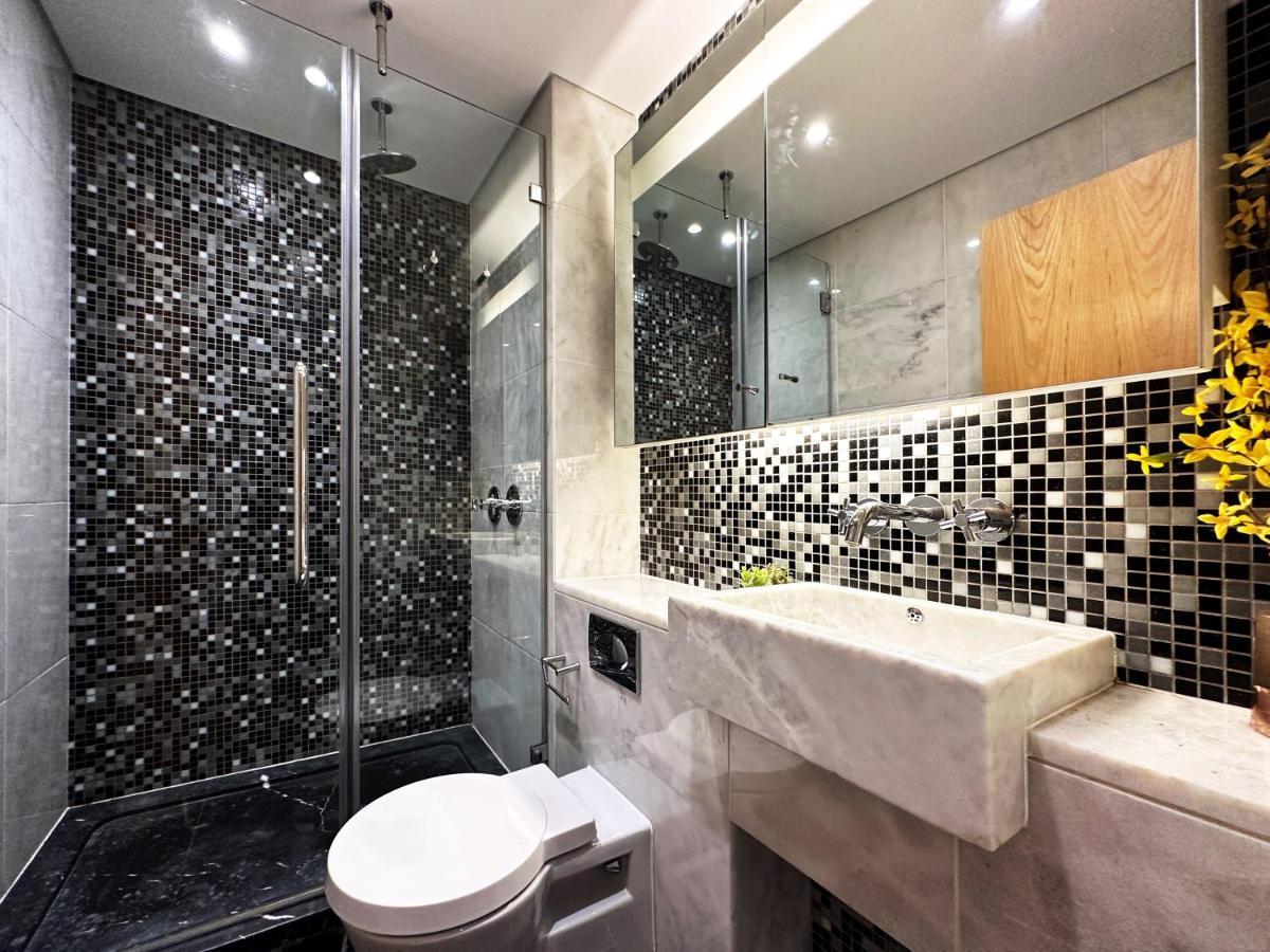 Stylish Apartment In Canary Wharf Лондон Екстер'єр фото