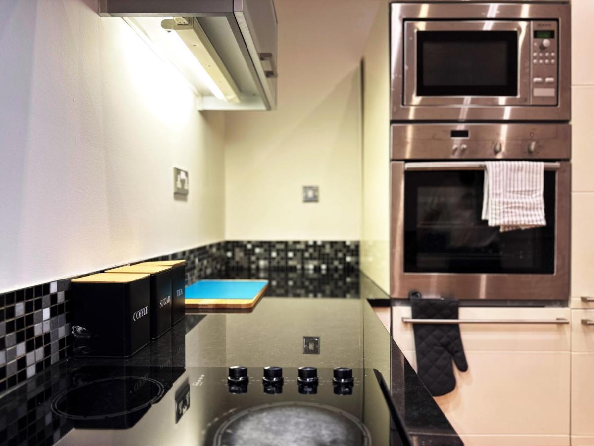 Stylish Apartment In Canary Wharf Лондон Екстер'єр фото