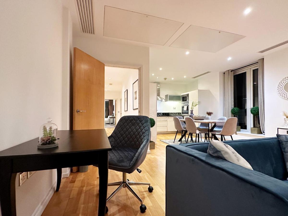Stylish Apartment In Canary Wharf Лондон Екстер'єр фото